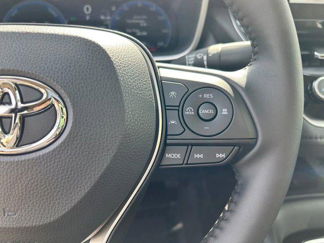 2026 Toyota COROLLA HYBRID XLE 1 Owner 50 MPG