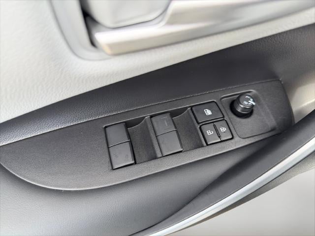 2025 Toyota Corolla Hybrid SE