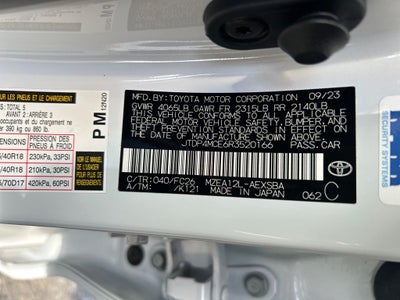 2024 Toyota COROLLA SE