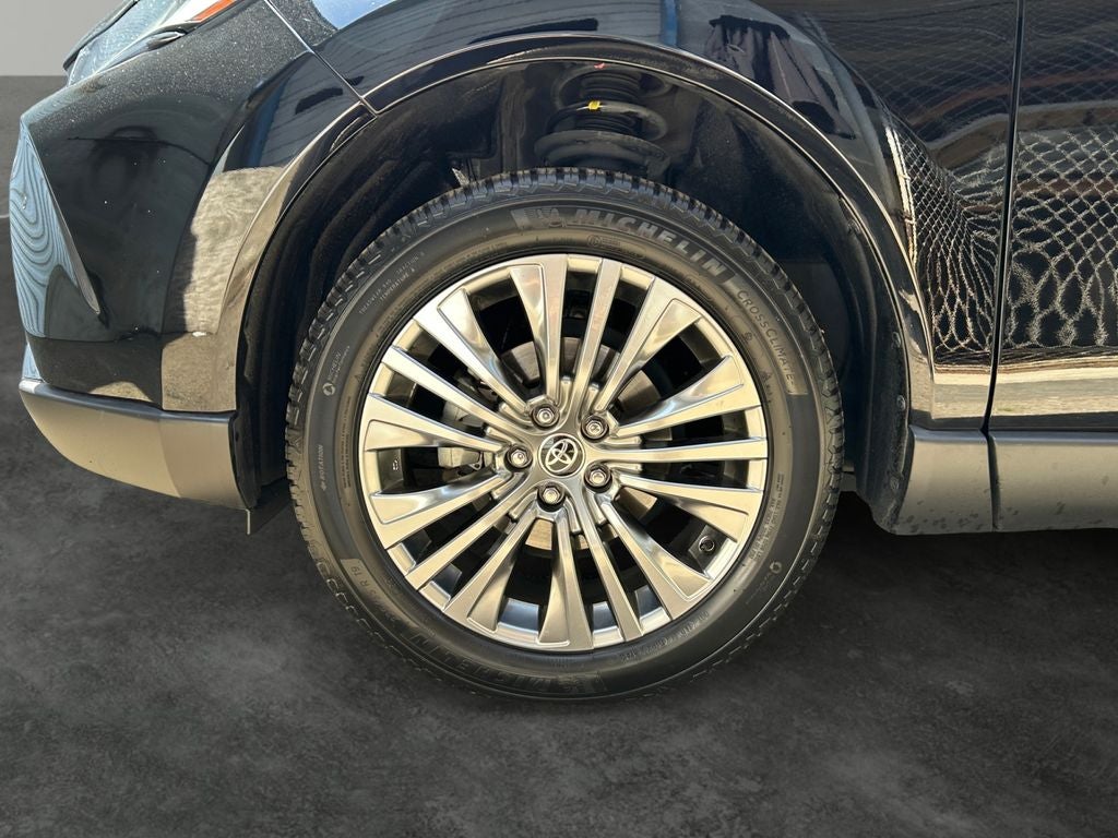 2021 Toyota Venza XLE XLE