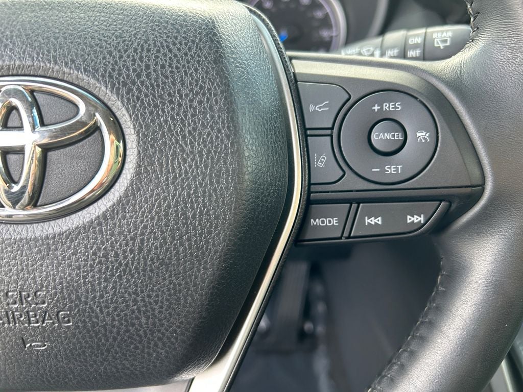 2021 Toyota Venza LE 1 Owner Local Trade In