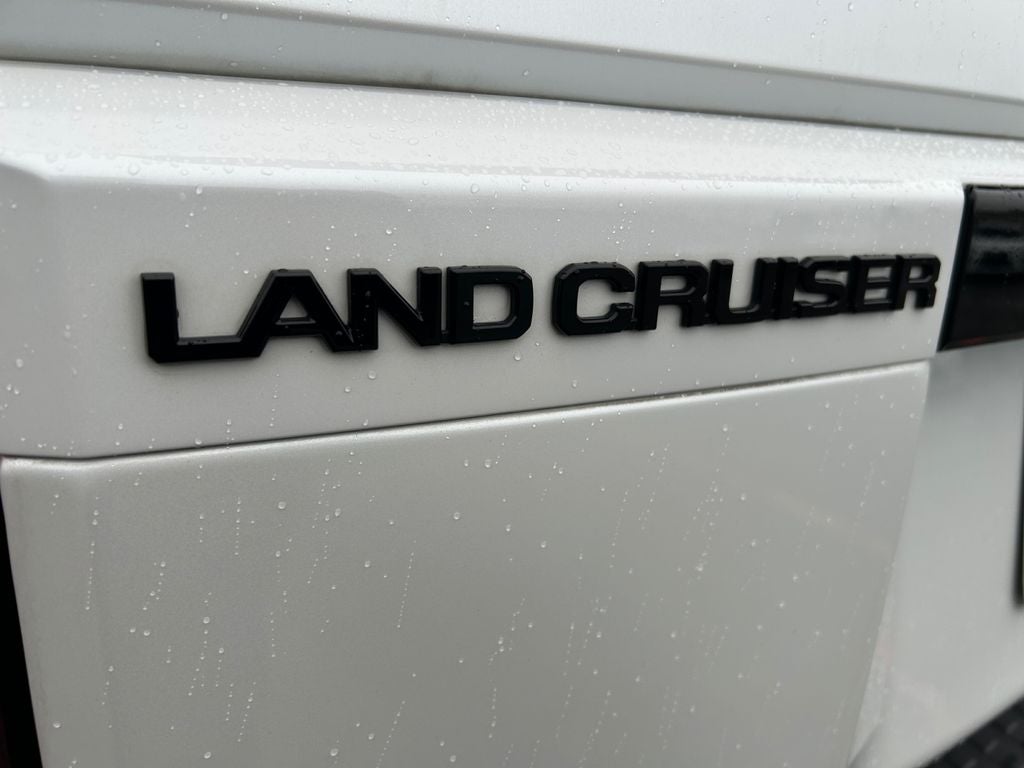 2025 Toyota LAND CRUISER Base