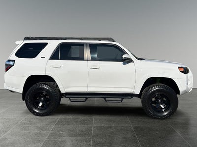 2020 Toyota 4RUNNER SR5 Premium LIFTED