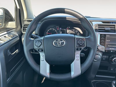 2020 Toyota 4RUNNER SR5 Premium LIFTED