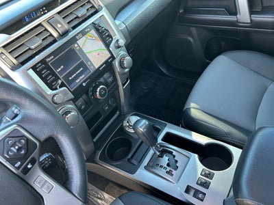 2020 Toyota 4RUNNER SR5 Premium LIFTED