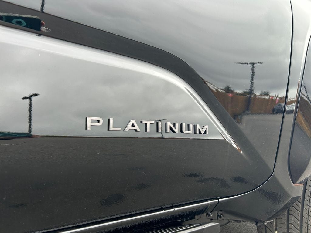 2026 Toyota 4Runner i-FORCE MAX Platinum