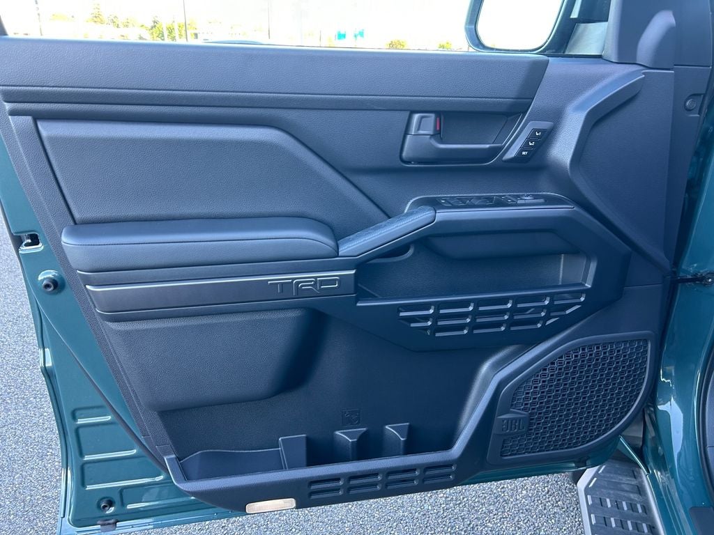 2026 Toyota 4Runner i-FORCE MAX TRD Off-Road Premium i-FORCE MAX