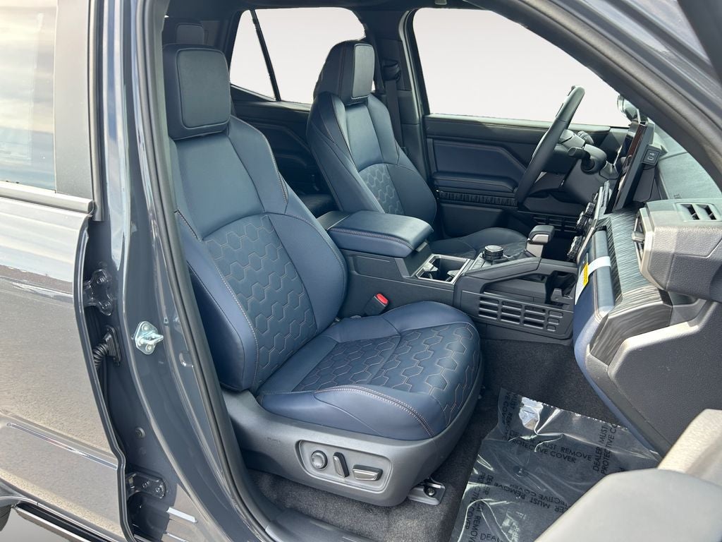 2026 Toyota 4Runner i-FORCE MAX Platinum