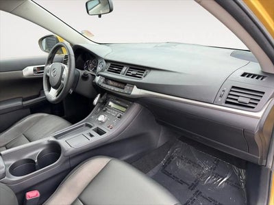2011 Lexus CT 200h Premium