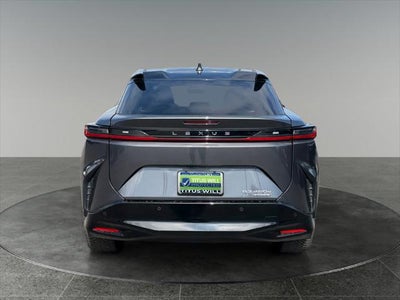 2023 Lexus RZ 450e Luxury