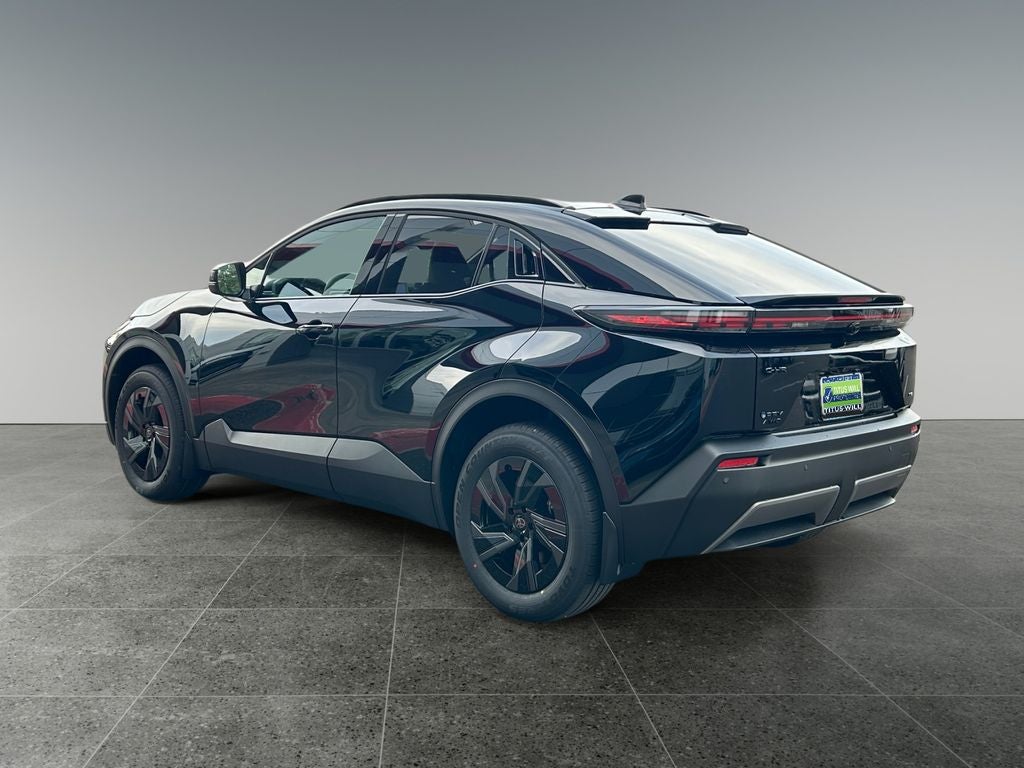 2026 Toyota C-HR SE