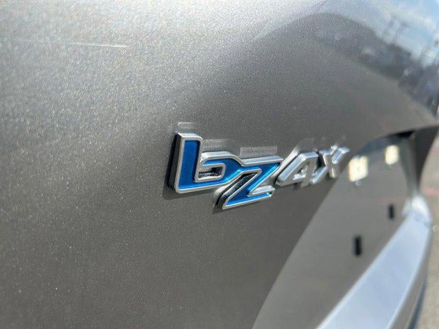 2023 Toyota bZ4X XLE 1 OWNER