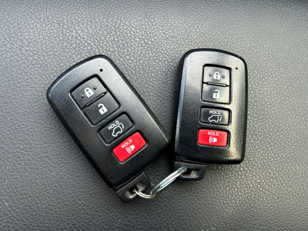 2017 Toyota RAV4 Hybrid Limited