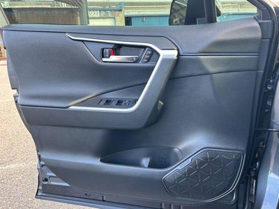 2022 Toyota RAV4 HYBRID XSE