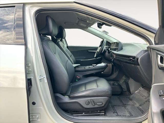 2023 Kia EV6 Wind - Photo 46
