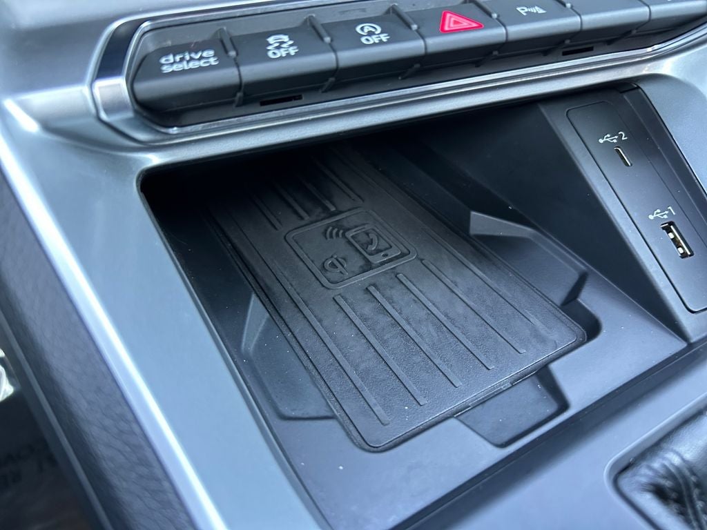 2020 Audi Q3 Premium Plus S line quattro