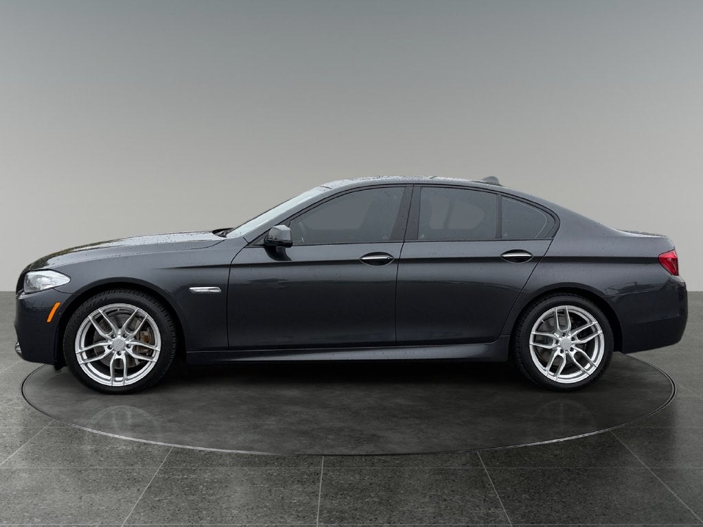2012 BMW 5 Series 550i