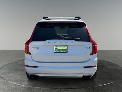 2020 Volvo XC90 T6 Momentum