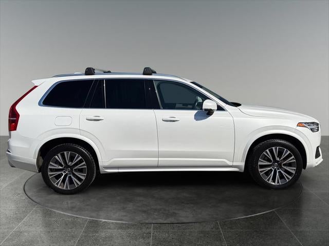 2020 Volvo XC90 T6 Momentum