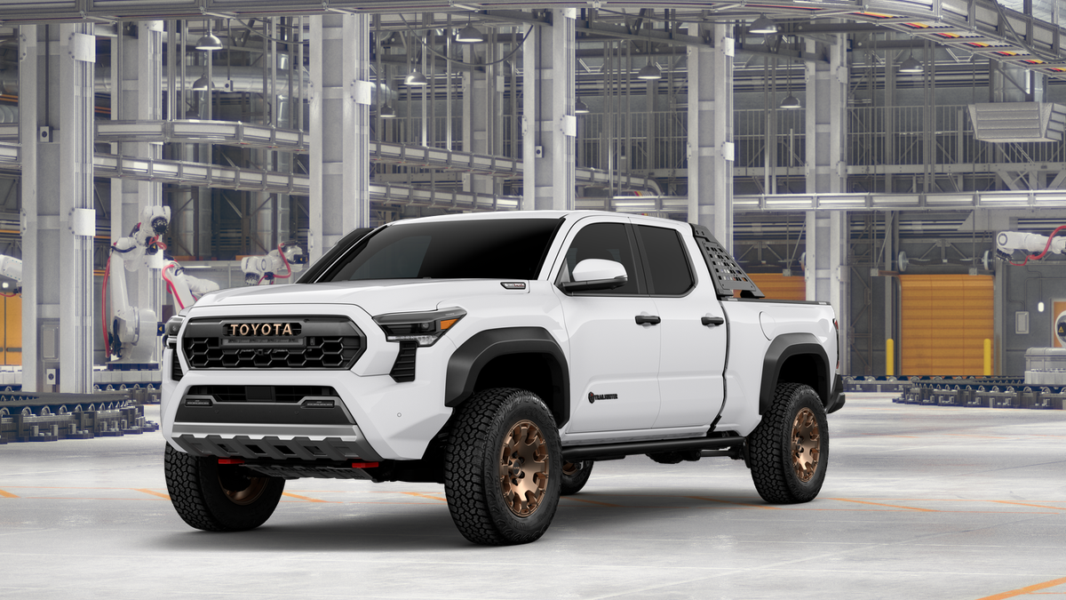 2026 Toyota Tacoma i-FORCE MAX Trailhunter