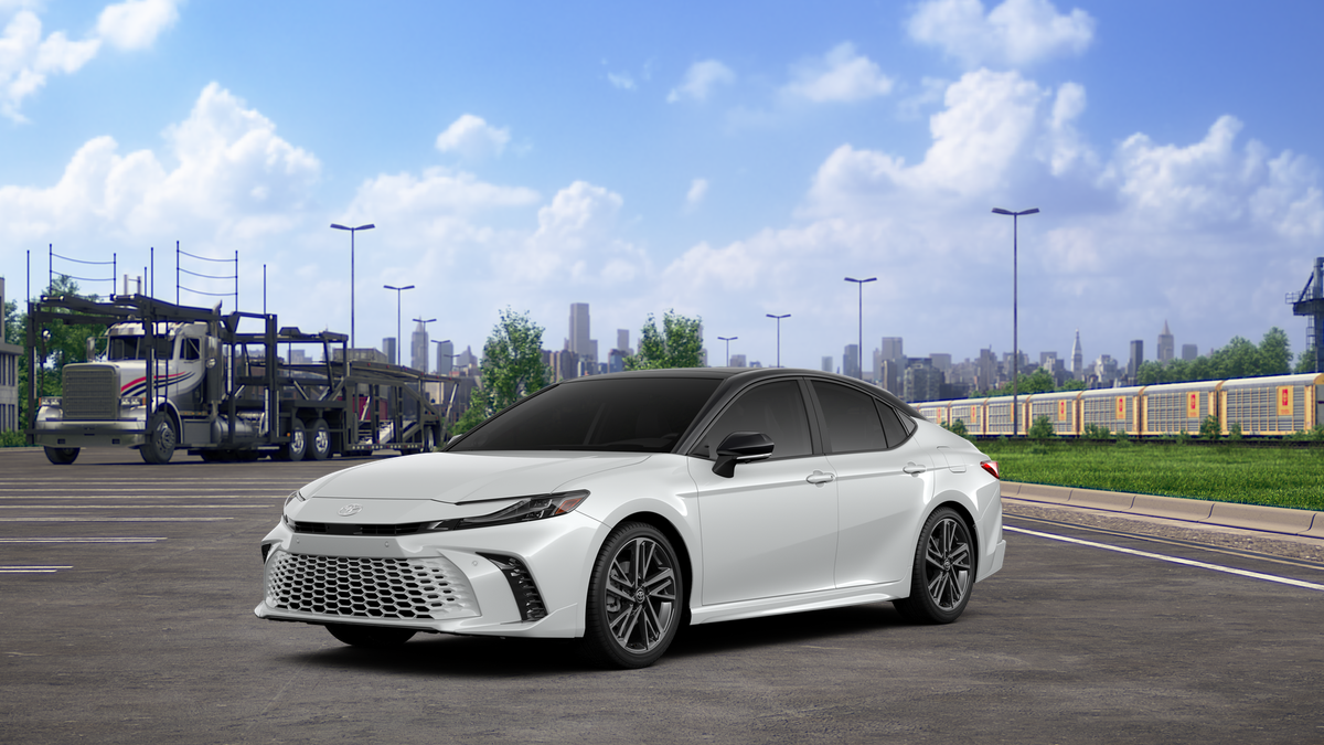 2026 Toyota Camry XSE AWD Hybrid's photo