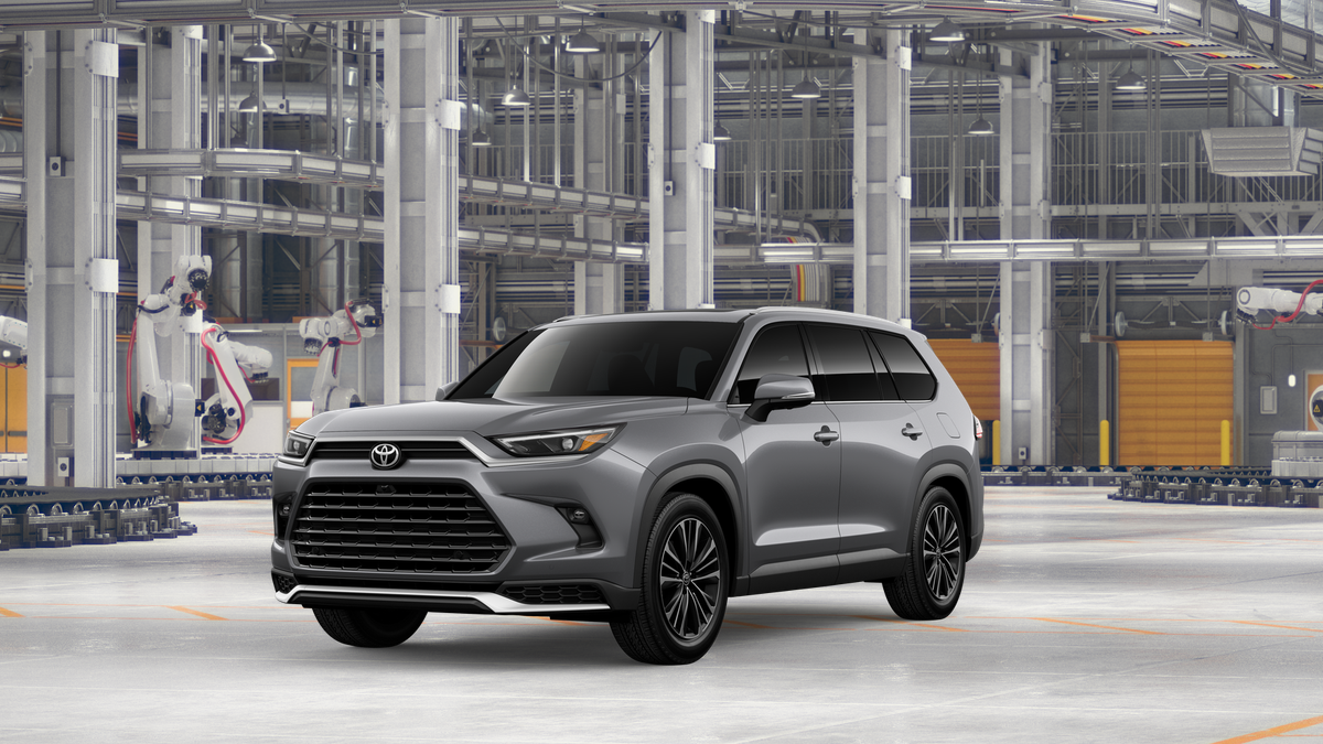 2026 Toyota Grand Highlander Hybrid MAX Platinum AWD's photo