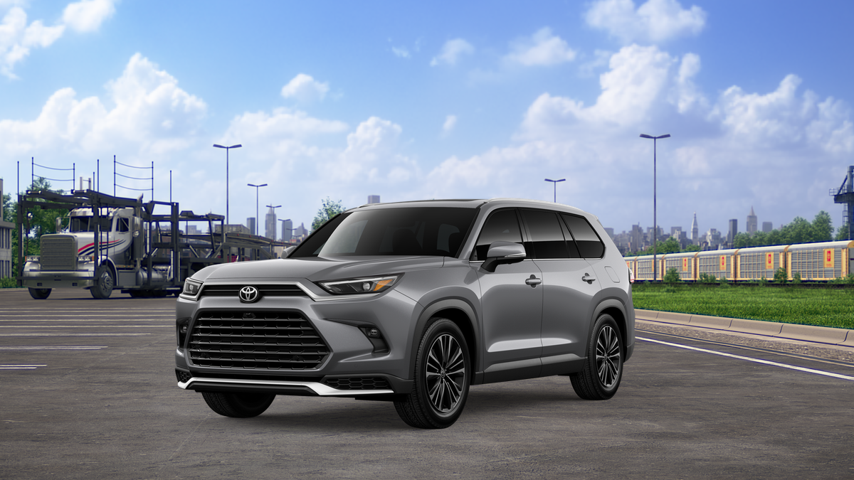 2026 Toyota Grand Highlander Hybrid MAX Platinum AWD's photo