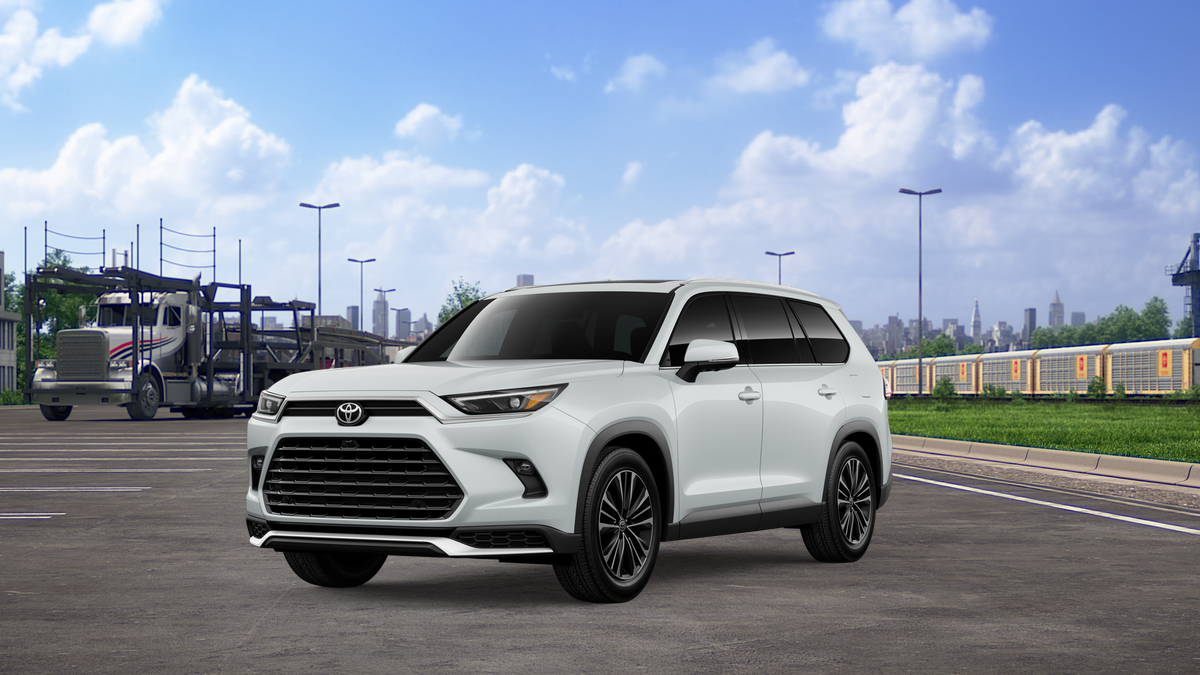 2026 Toyota Grand Highlander's photo