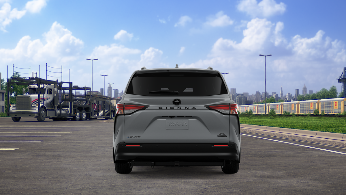 2026 Toyota Sienna Woodland Edition 7 Passenger
