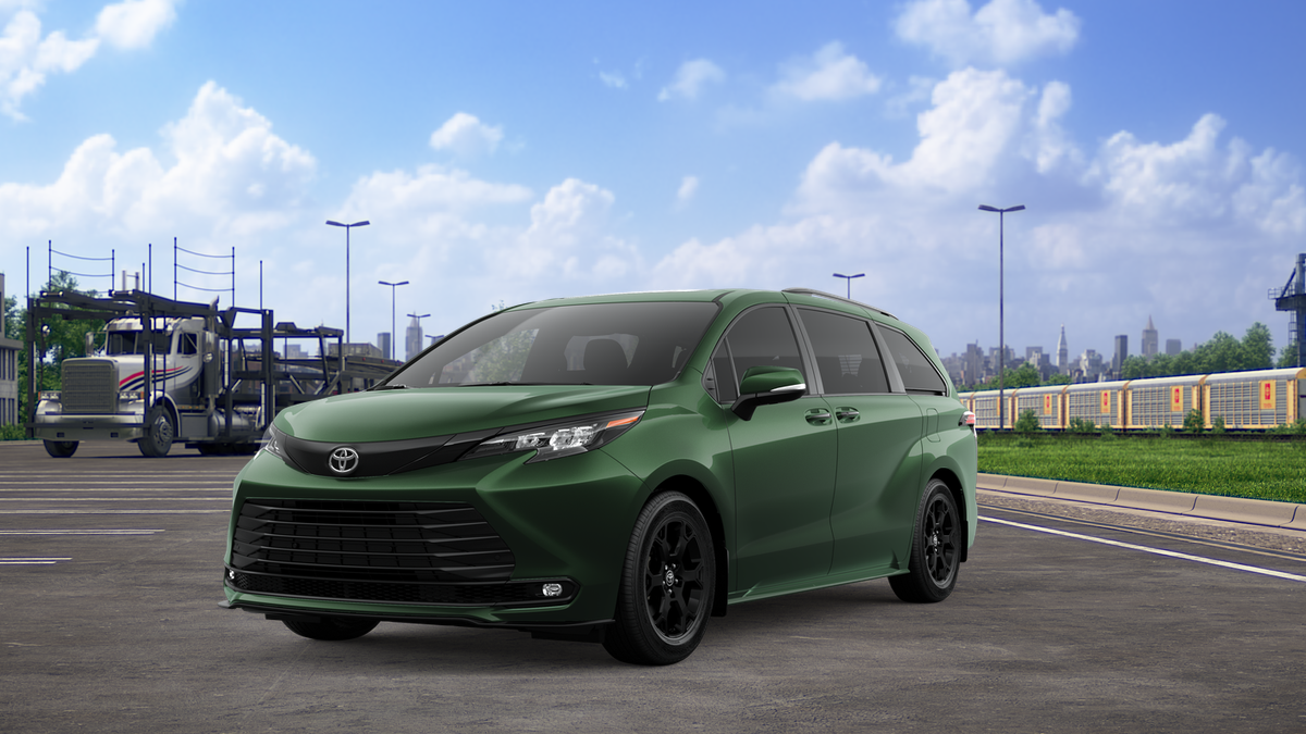 2026 Toyota Sienna Woodland Edition 7 Passenger