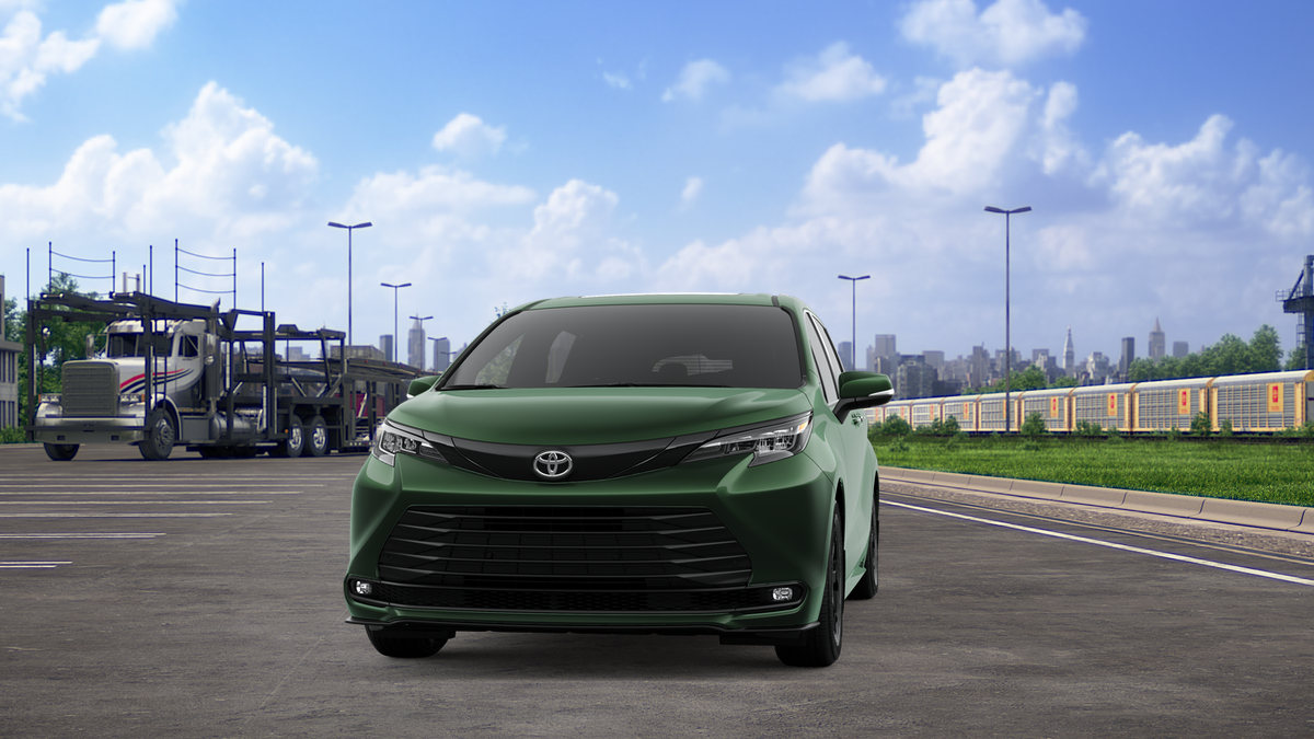 2026 Toyota Sienna Woodland Edition 7 Passenger
