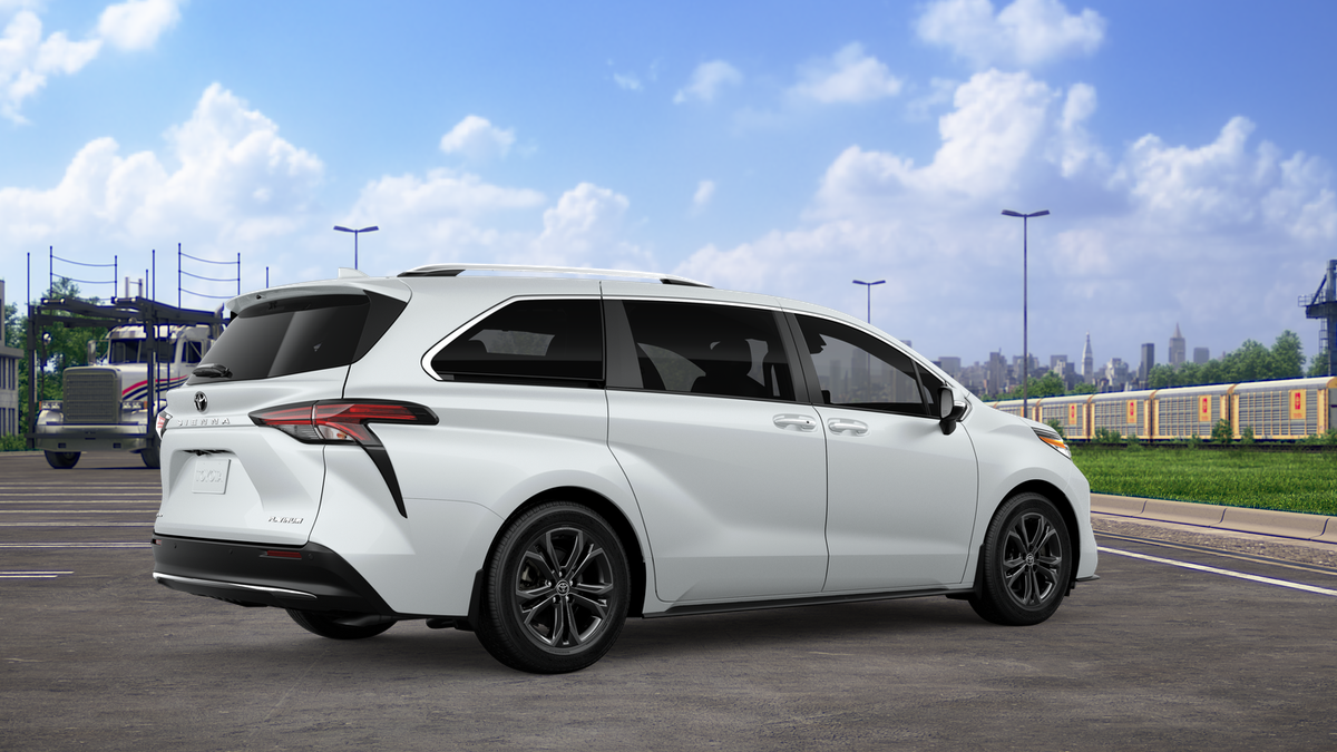 2026 Toyota Sienna Platinum 7 Passenger