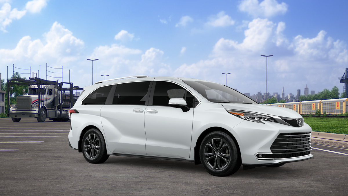 2026 Toyota Sienna Platinum 7 Passenger