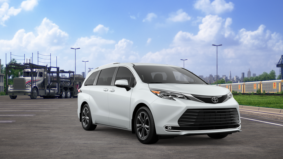 2026 Toyota Sienna Platinum 7 Passenger