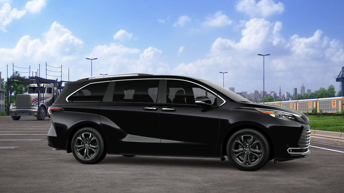 2026 Toyota Sienna Platinum 7 Passenger