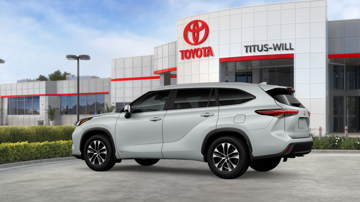 2026 Toyota Highlander Hybrid XLE