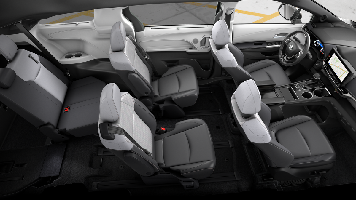 2026 Toyota Sienna XSE 7 Passenger