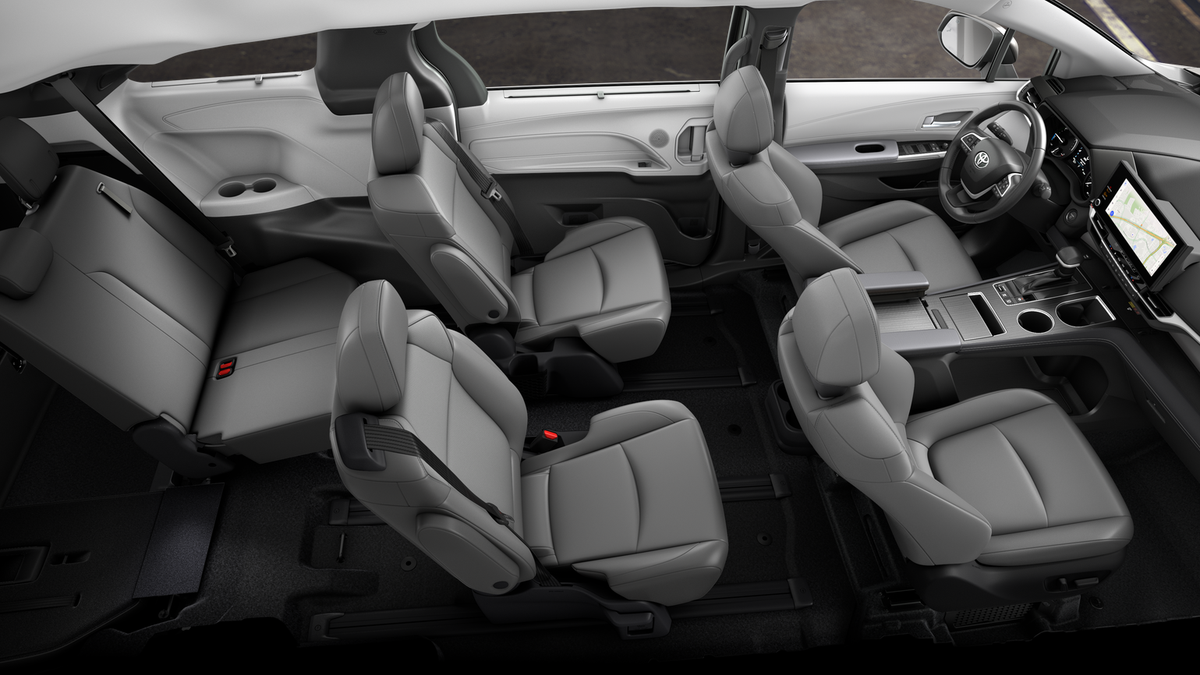 2026 Toyota Sienna XLE 7 Passenger