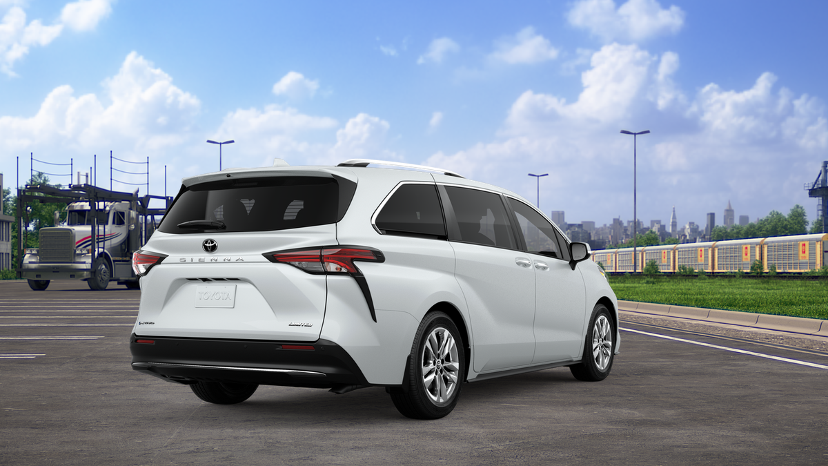 2026 Toyota Sienna Limited 7 Passenger