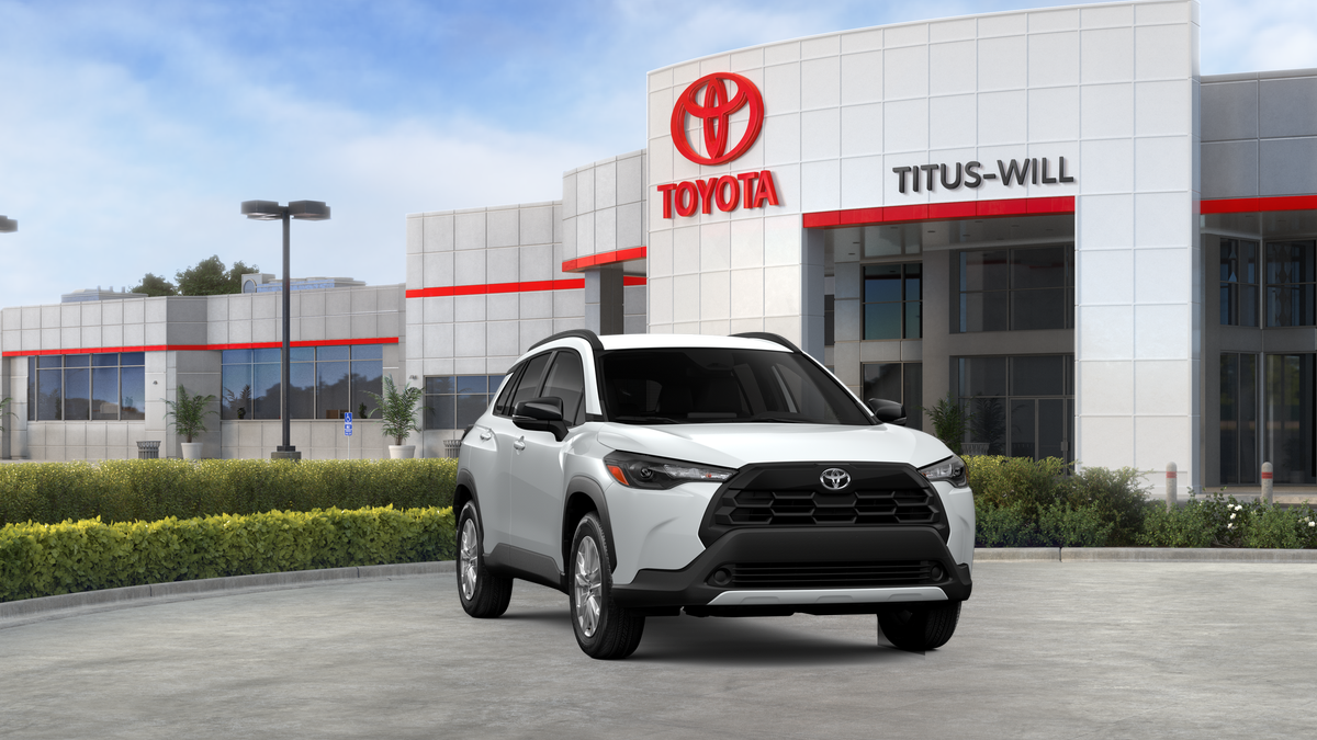 2026 Toyota Corolla Cross LE