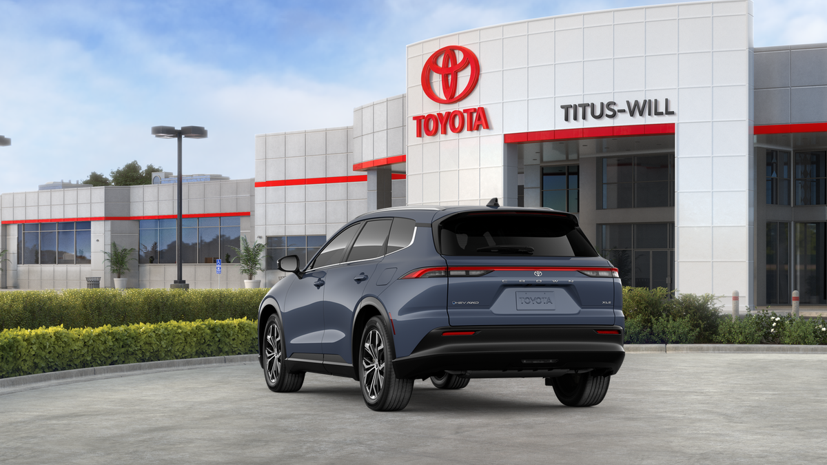 2026 Toyota Toyota Crown Signia XLE