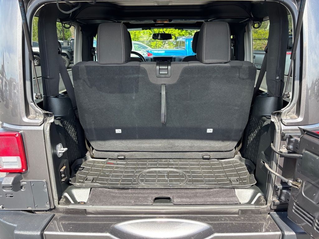 2018 Jeep Wrangler JK Sahara