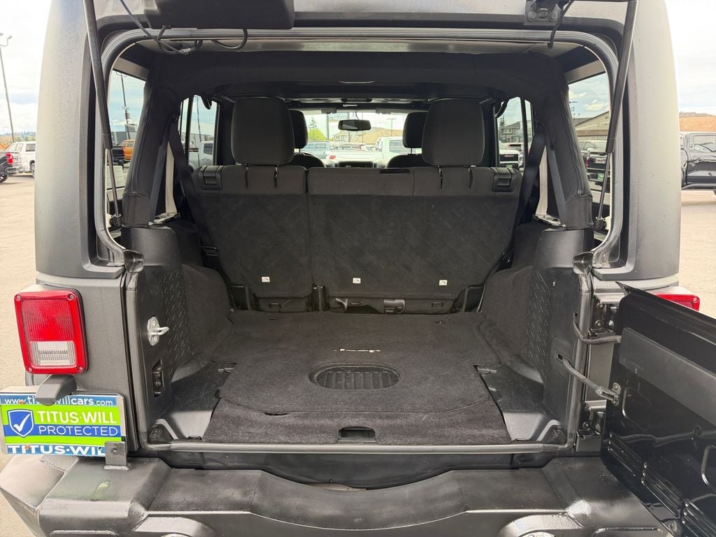 2016 Jeep Wrangler Unlimited Sport *Lifted*