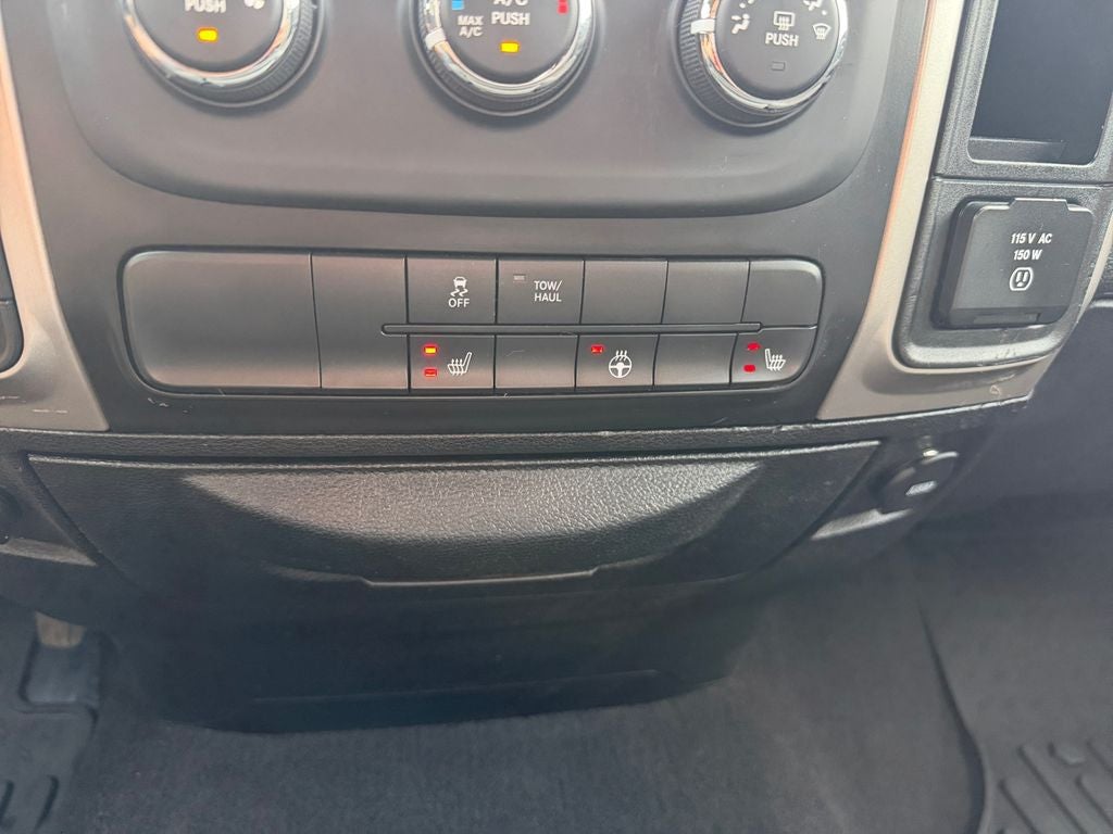 2017 RAM 1500 Big Horn