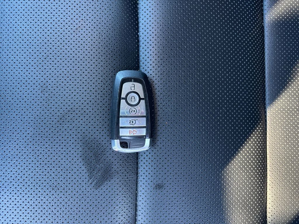 2021 Ford Escape Hybrid Titanium