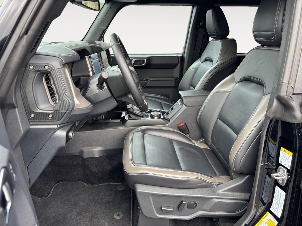 2025 Ford Bronco Outer Banks Lifted w/ Wheel & Tire Package