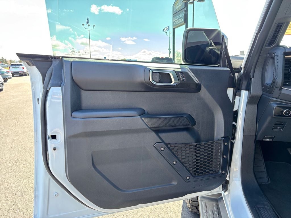 2025 Ford Bronco Outer Banks Lifted W/ Wheel & Tire Package