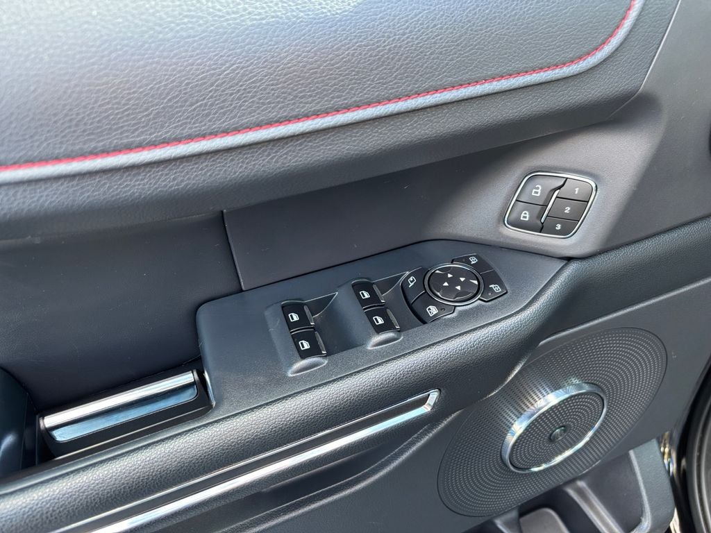 2023 Ford Expedition Limited Stealth Edition