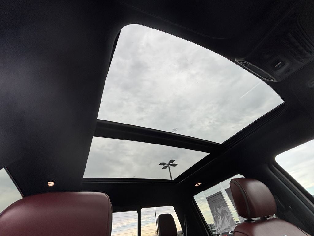 2022 Ford F-350SD Platinum