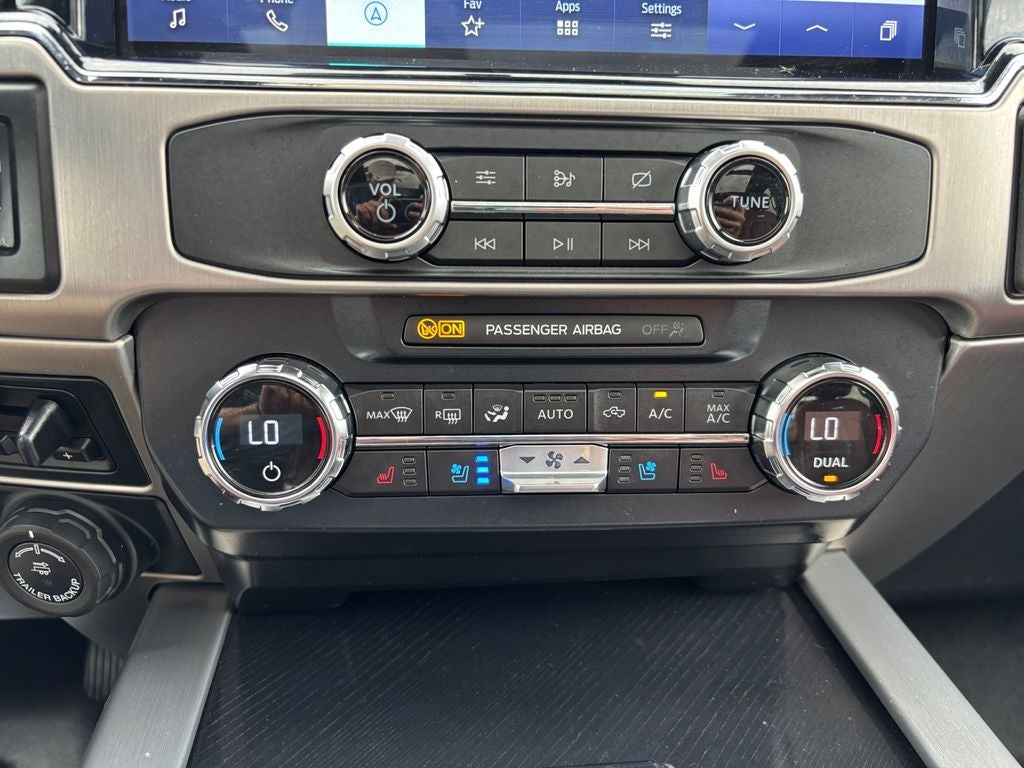 2022 Ford F-350SD Platinum